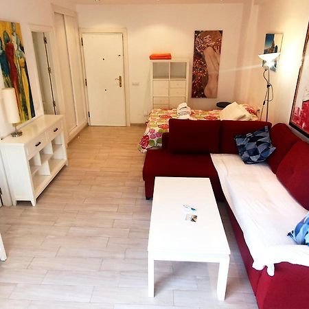 Skol 219. Studio Apartment Skol Marbella With Sea Views Eksteriør billede