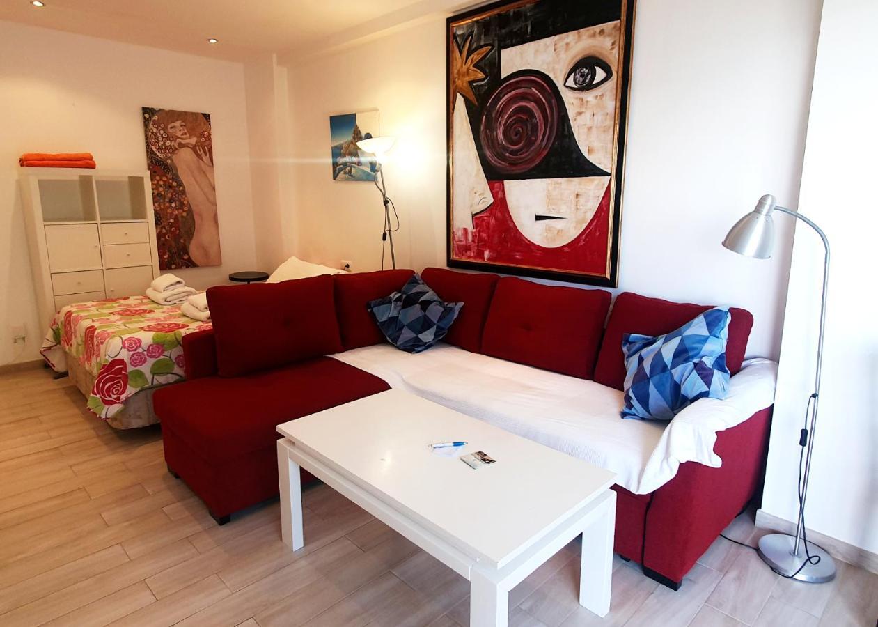 Skol 219. Studio Apartment Skol Marbella With Sea Views Eksteriør billede
